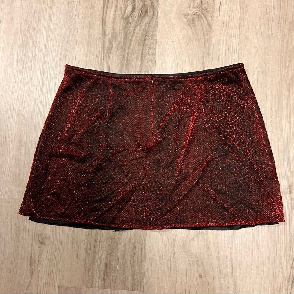 Lip Service miniskirt size L. Sheer red sparkly snakeskin print. Vintage - Picture 6 of 13